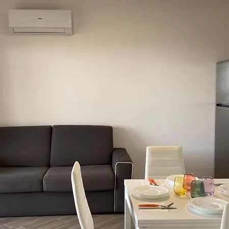 Mare Isola Rossa, Paduledda, Sardegna Apartment