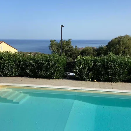 Daire Mare Isola Rossa, Paduledda, Sardegna *